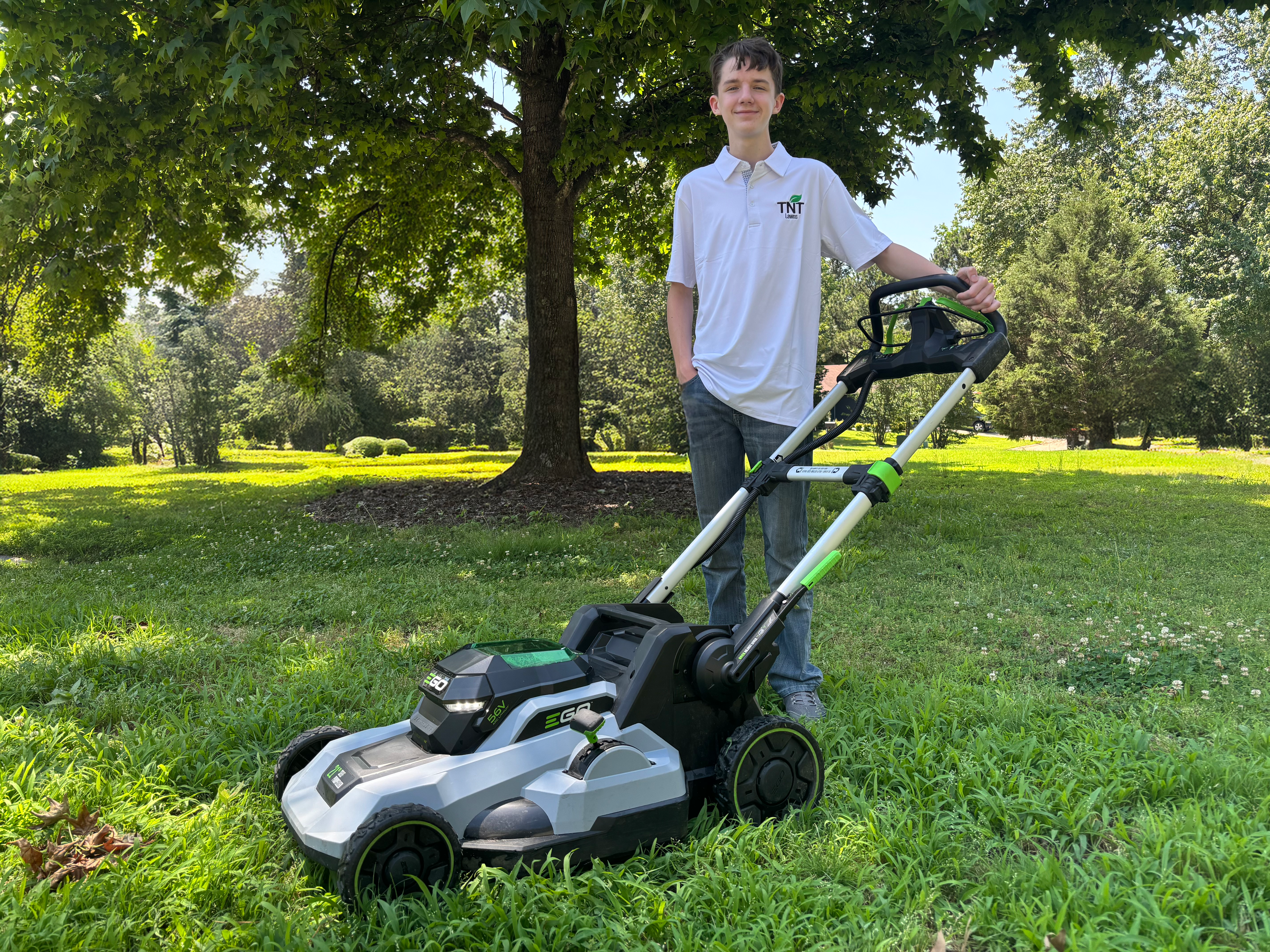 Professional lawn mowing service